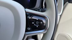 Volvo Xc60 2.0 B4P Plus Dark 5dr Geartronic Petrol Estate